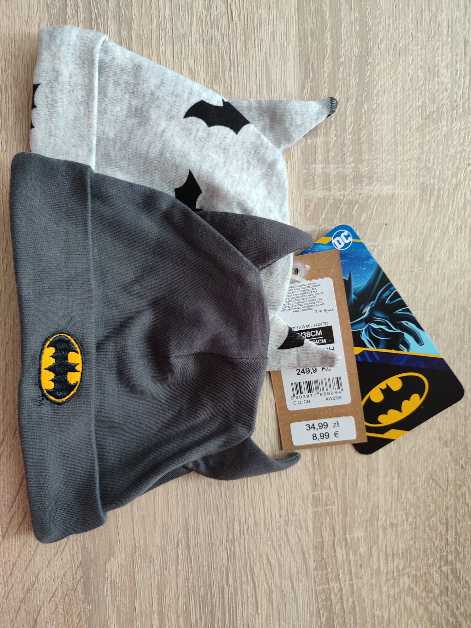 Czapeczka wiosenna Batman nowa