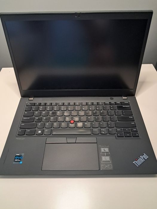 Lenovo ThinkPad T14s gen 2 I7-1185G7 3.0GHz/ 32GB RAM/ 512GB ssd