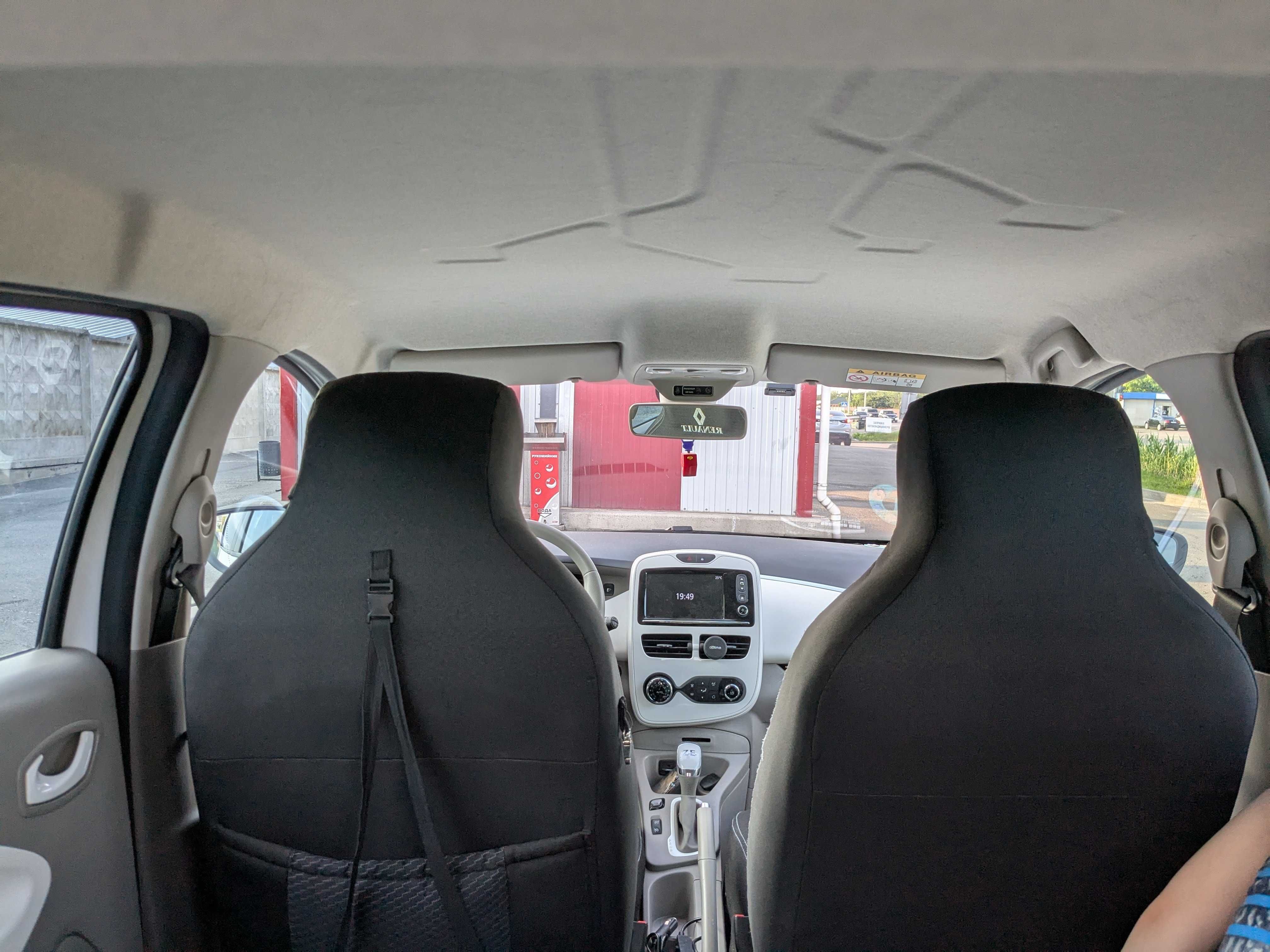 Renault Zoe 2015 240 25.9 kWh (88 к.с.) • Base