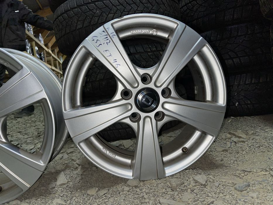 Диски універсальні 5/112 R16 6.5J ET46 супер стан 4 шт