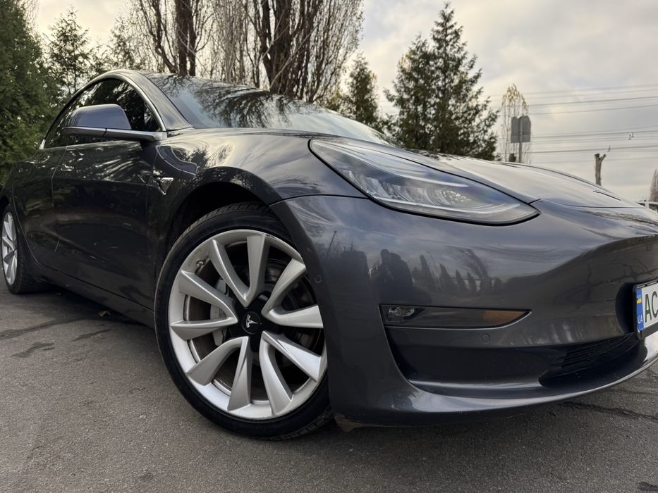 Tesla 3 Long Range | 440 км 75кВт | в ідеальному стані