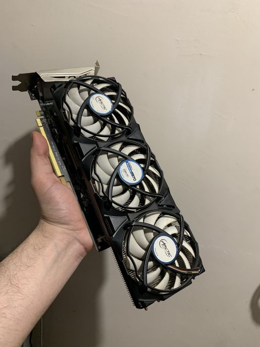 Відеокарта MSI ARMOR RX570 8Gb GDDR5