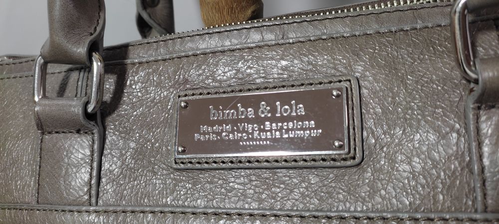 Mala bimba y Lola