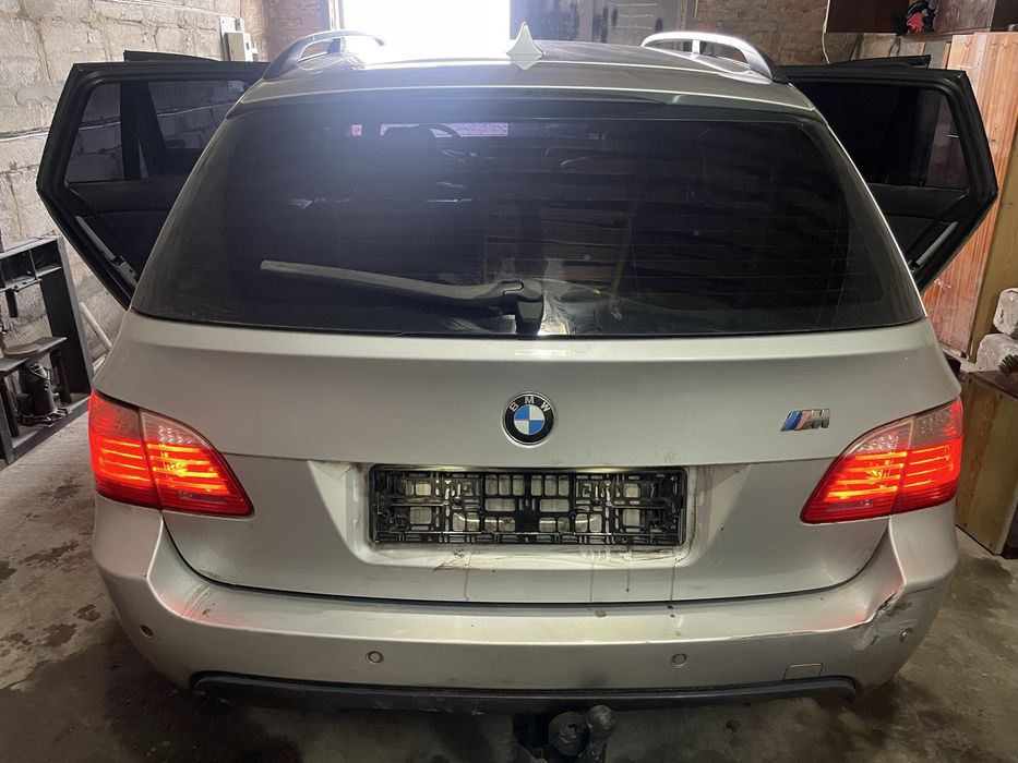 Бмв е61 після дтп М-обвісі по запчастинах