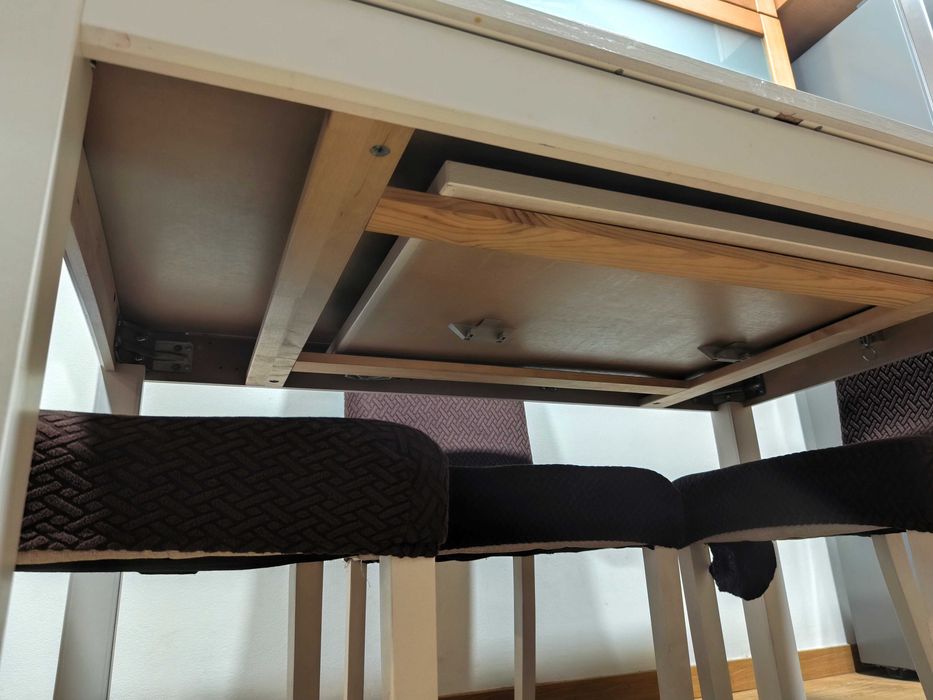 Mesa da Jantar Extensível em Madeira Branca