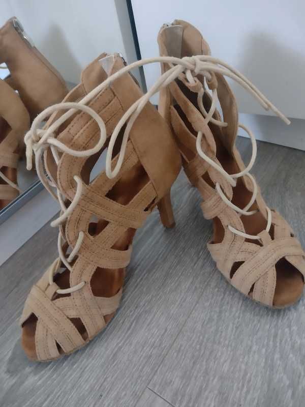 Buty taneczne latinki high heels latino jak prawie nowe