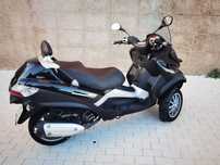 Moto PIAGIO MP3 250cc em Muito Bom Estado. Sempre guardada em garagem.