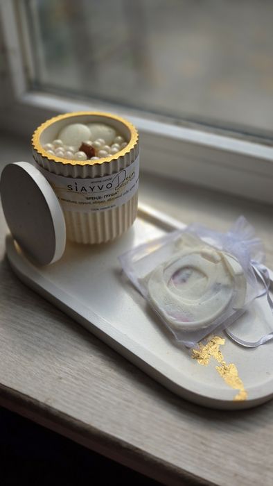 Подарунковий набір (ароматична свічка у кашпо )