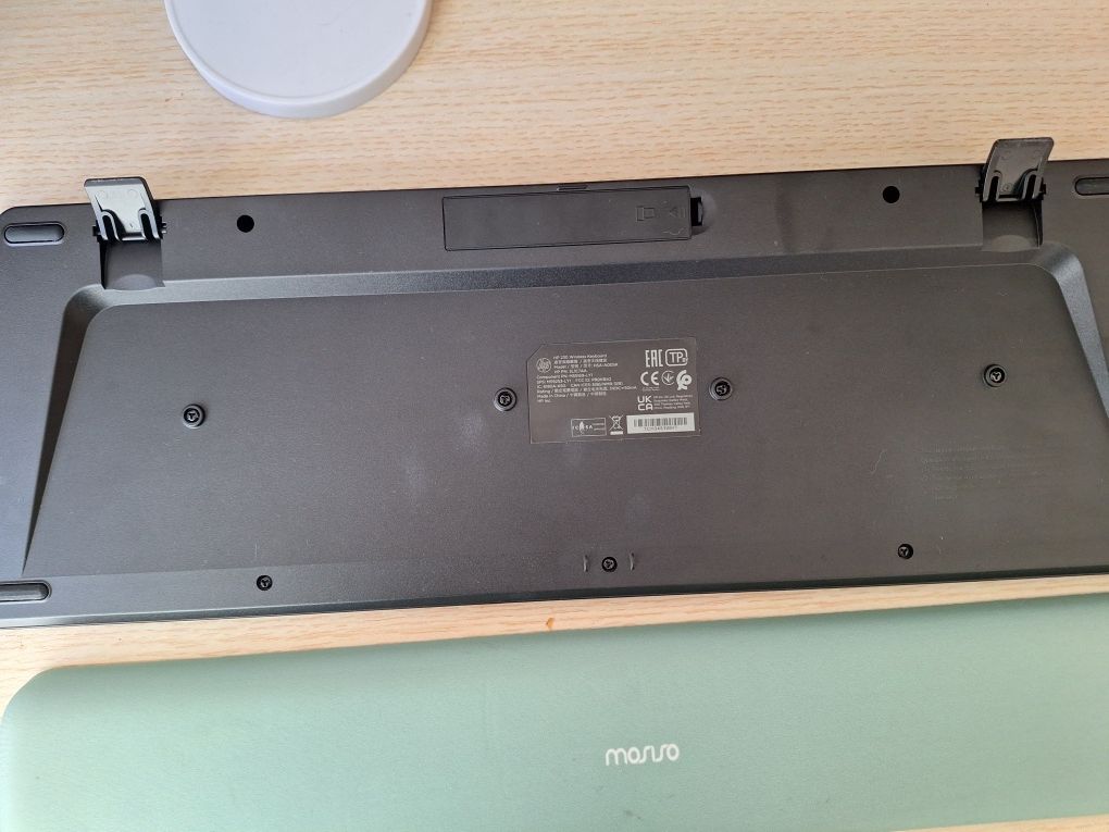 Teclado + Rato USB sem fios
