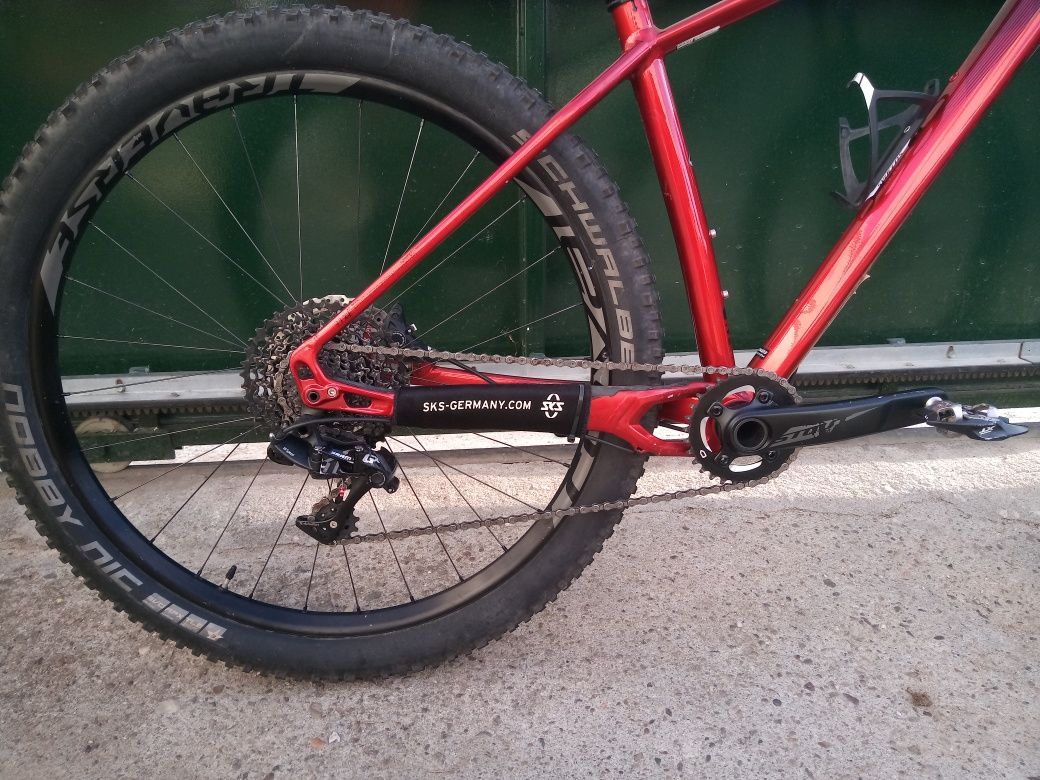 Specialized Fuse 27.5+ / 29