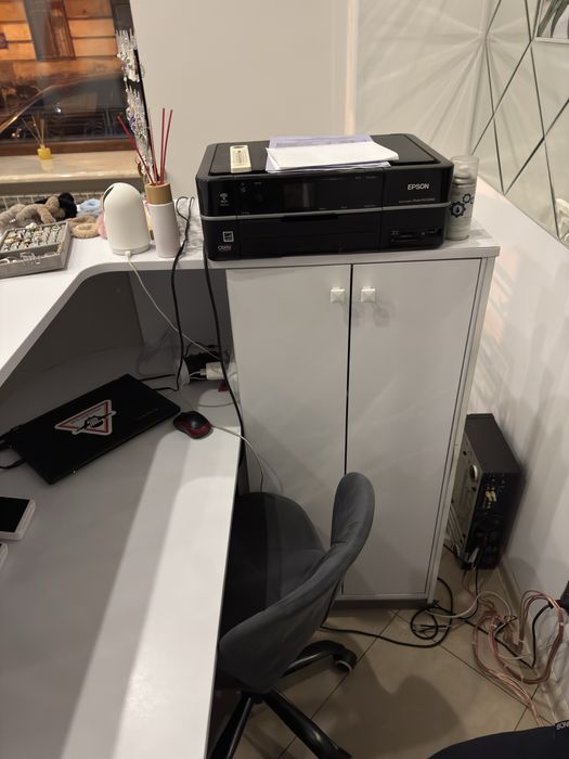 Рецепшин, стійка адміністратора