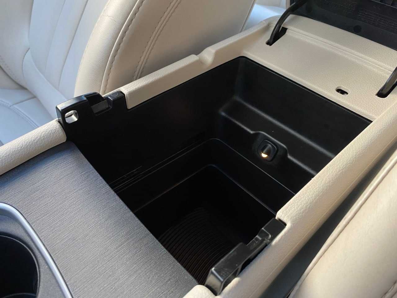 Продам Chrysler 200 2016. Можна в розстрочку, під викуп.