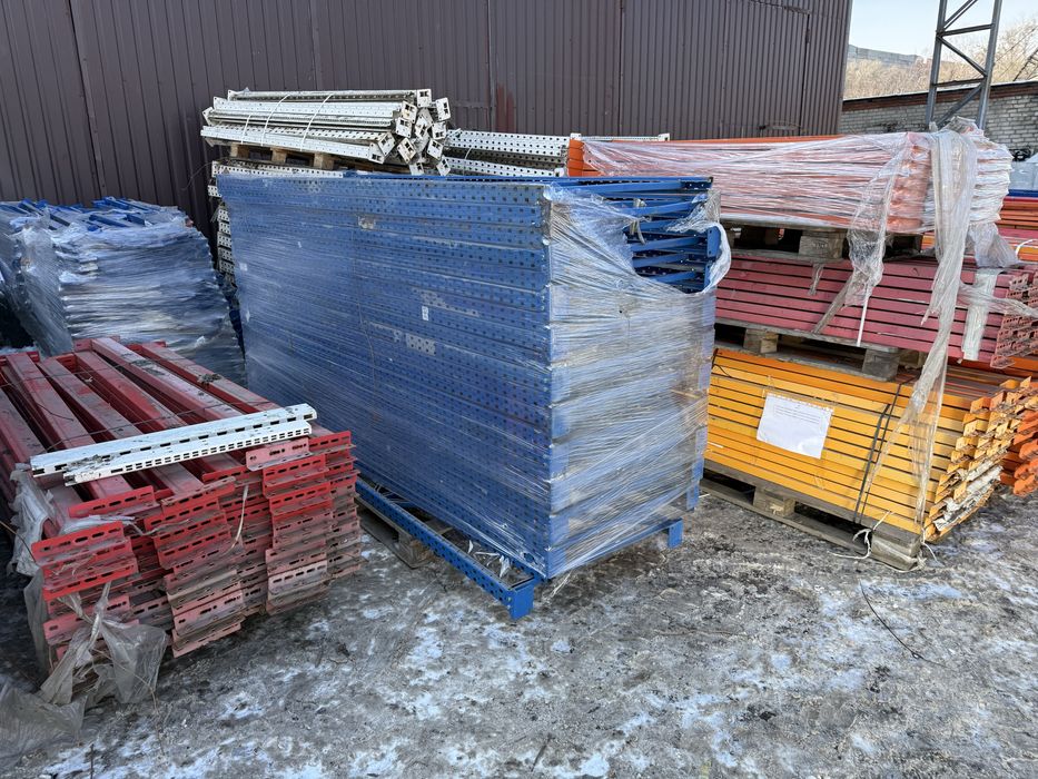 Палетні стелажі