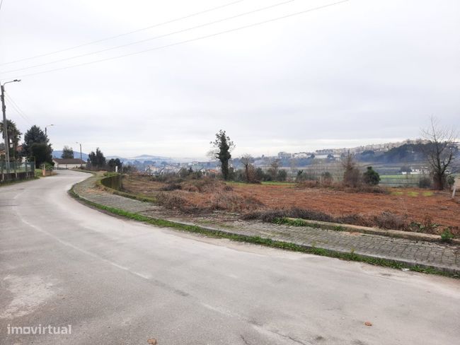 Fastástico Lote para Construção em Amares - Braga