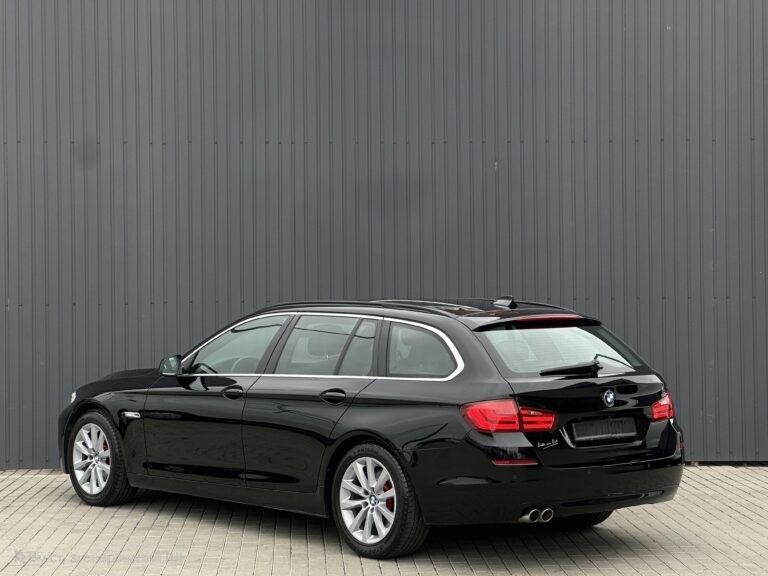 Продається автом, модель f11, 520,      в гарному стані, сів і поїхав.