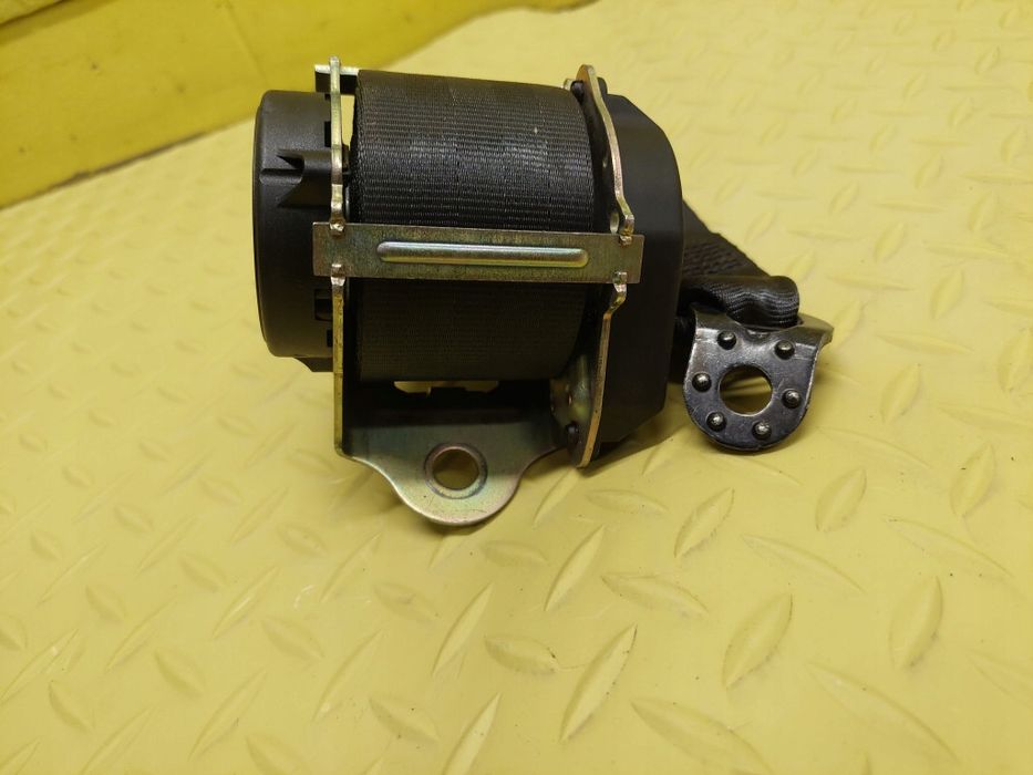 skoda rapid ii pasy bezpieczeństwa lewy tył 621372800d