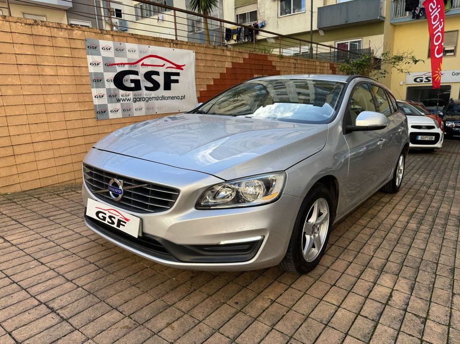 Volvo V60 1.6 D2 Momentum Eco