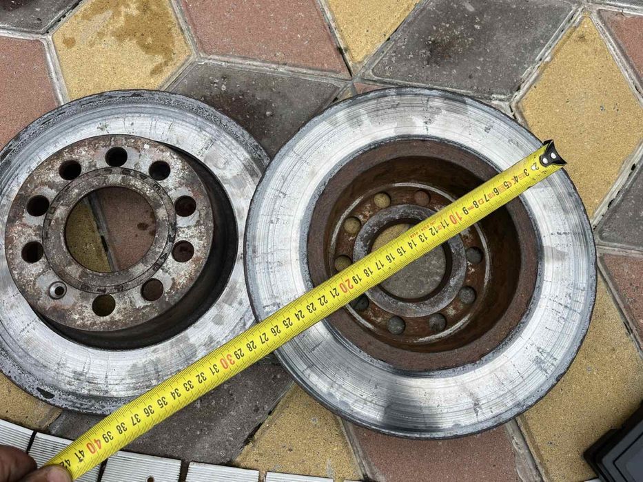 Тормозні диски на шкоду Карока (задні)