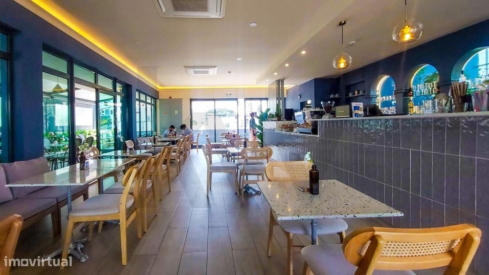 Oportunidade Única De Trespasse - Centro De Cascais - Restaurante E Ba
