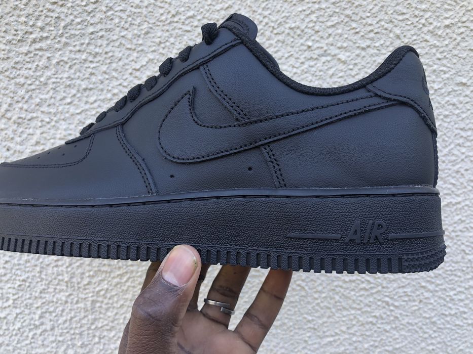 Tenis Nike Air Force 1 ( número 41, Cor preto