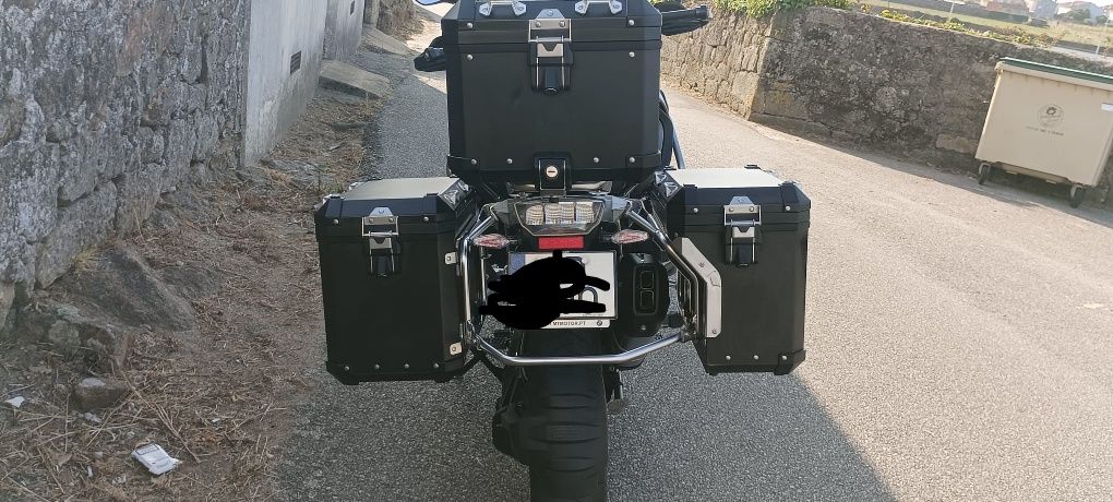 BMW R 1250 GSA ADVENTURE triple black ( última geração )
