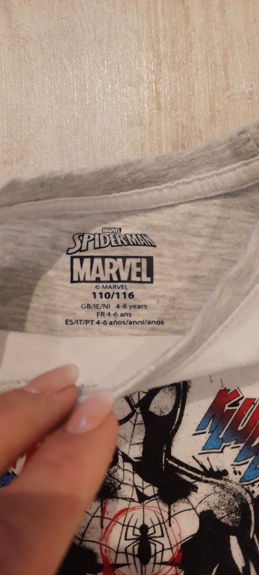 Piżama Marvel r.110/116