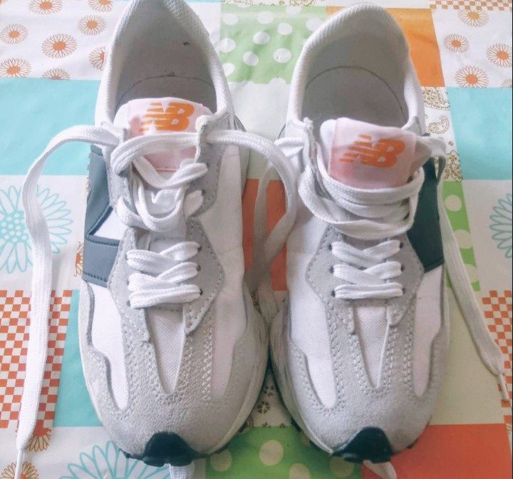 Tênis New Balance como novos pouco uso calça 35 36 unisexo confortávei