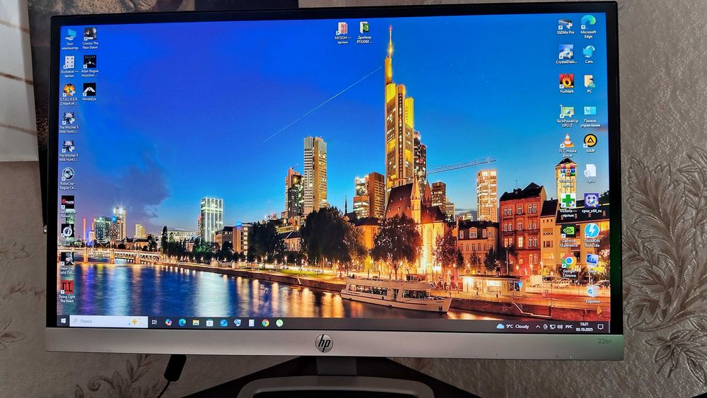 Монітор HP 22er / IPS, 1920 x 1080(FHD),  60 Гц, Безрамковий