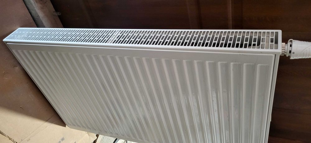 Sprzedam Grzejnik Kermi X2 Profil-K typ 22 600x100x1000 biały