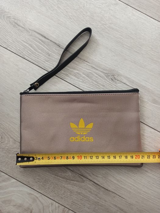 Brązowa saszetka 13x21 cm