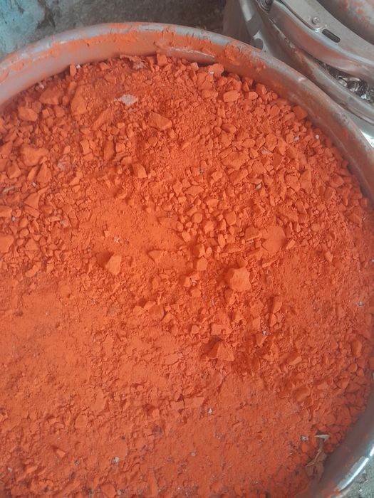 Продам сурик свинцовый яд61