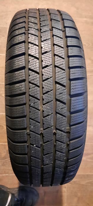 Opona pojedyncza zimowa CONTINENTAL CrossContact 215/65R16