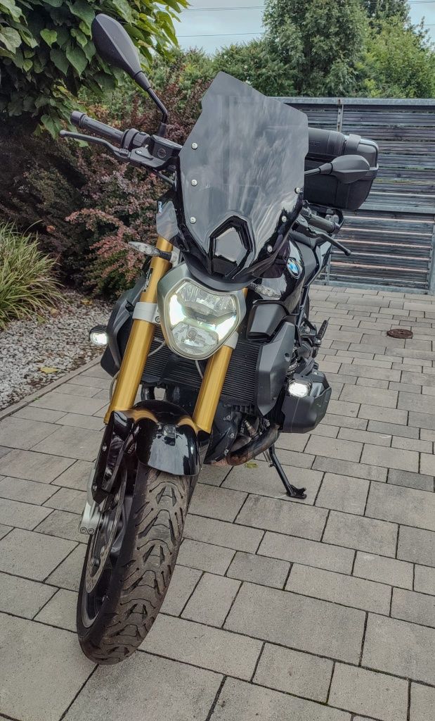 Bmw R1250r rok 2022 pełne wyposazenie r1250r rt rs gs