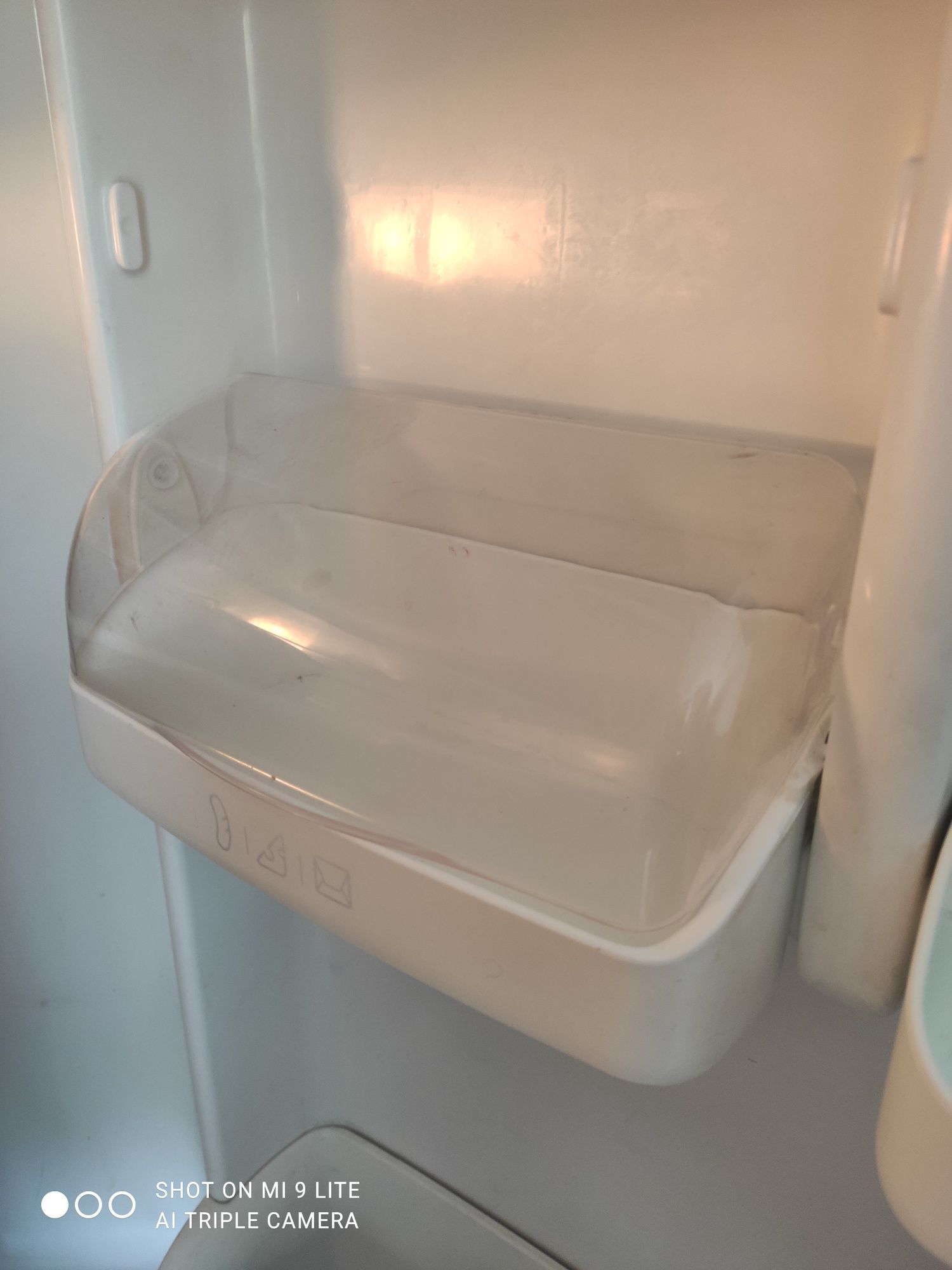 Крышка к полочке  в холодильник LG