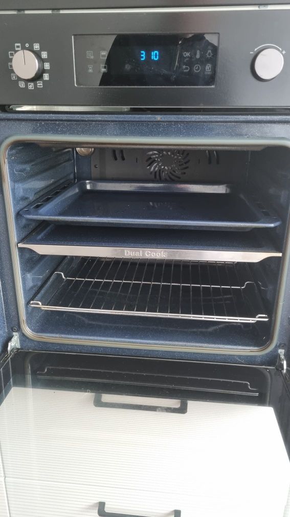 Sprzedam piekarnik Samsung Dual Cook NV66M3531BB8
