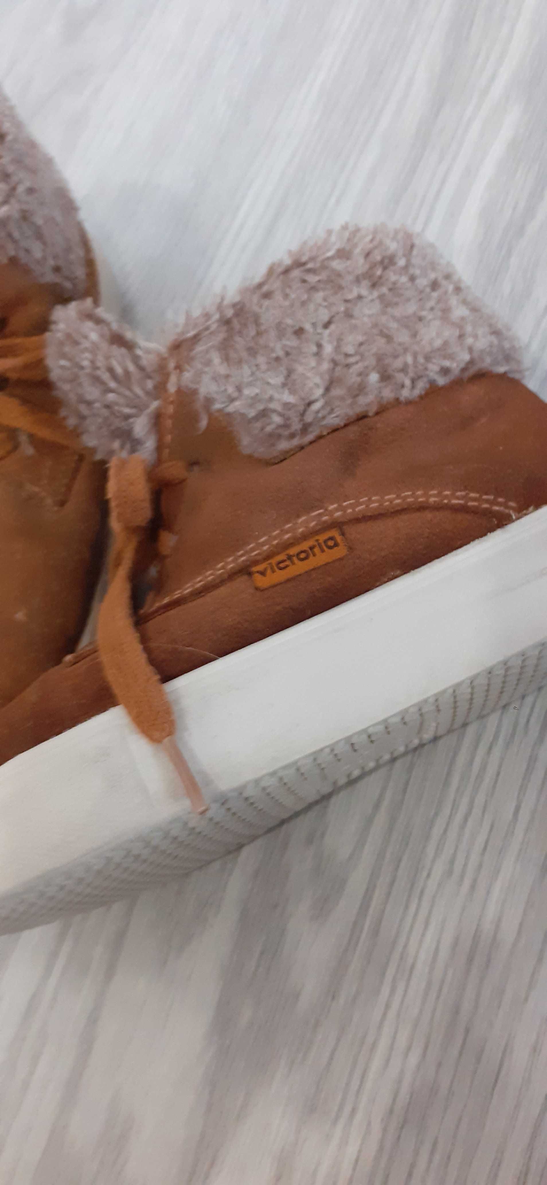 Botas de menina Vitória