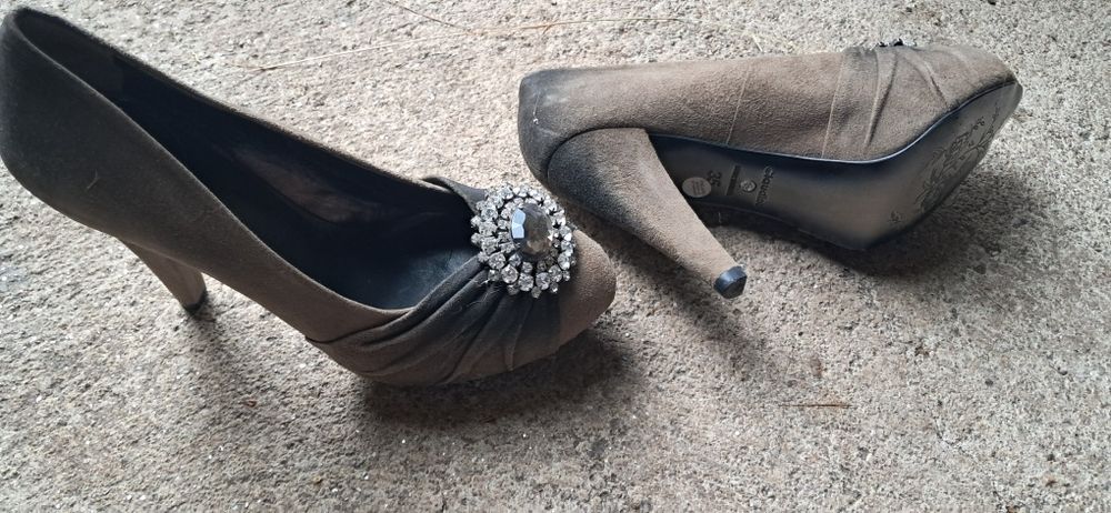 Sapatos 35 da Claudine