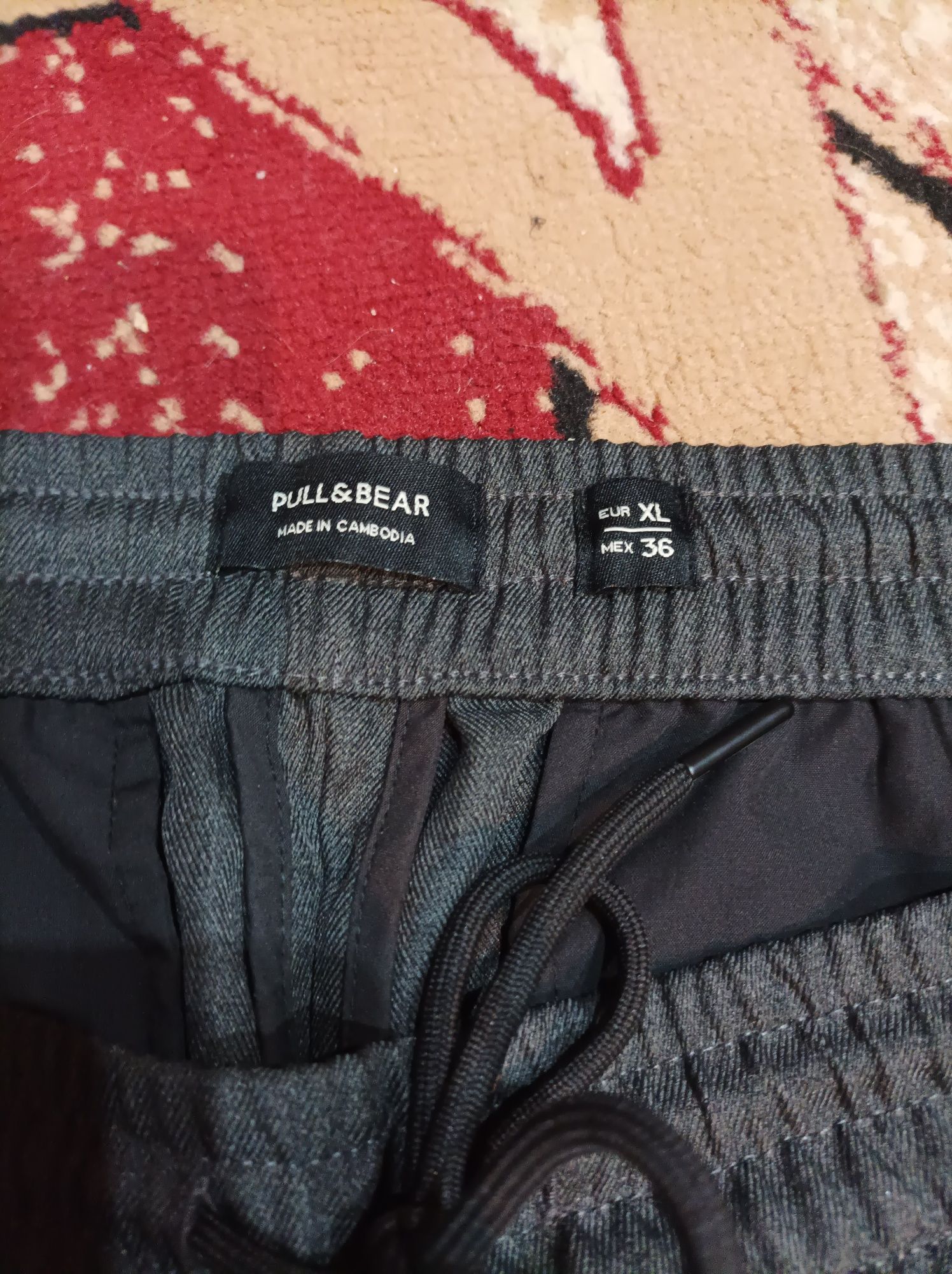 Spodnie Pull&Bear r.42