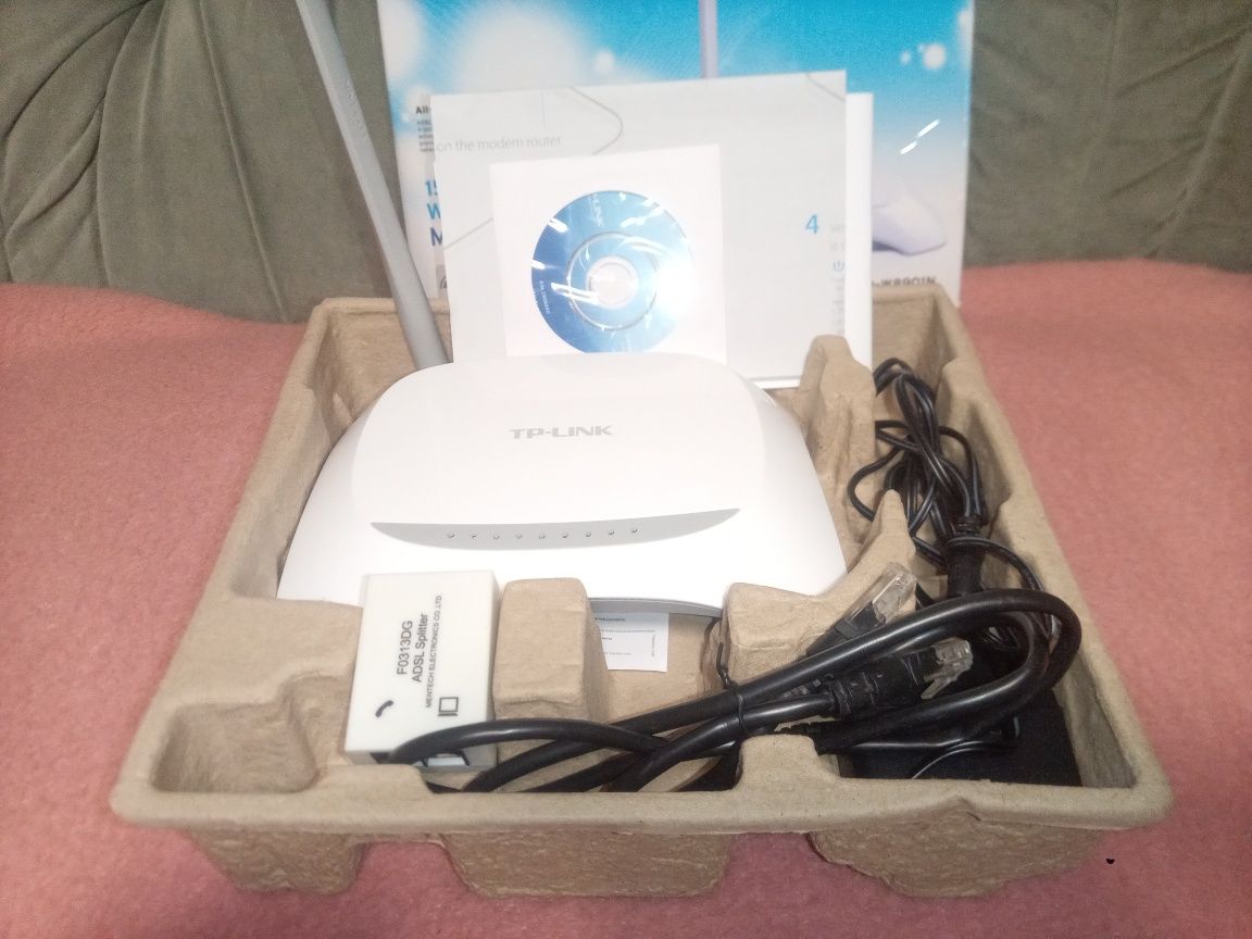 Wi-fi роутер , маршрутизатор новий