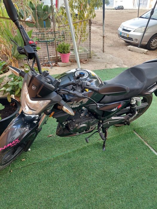 Moto KEEWAY 125 ano 2020