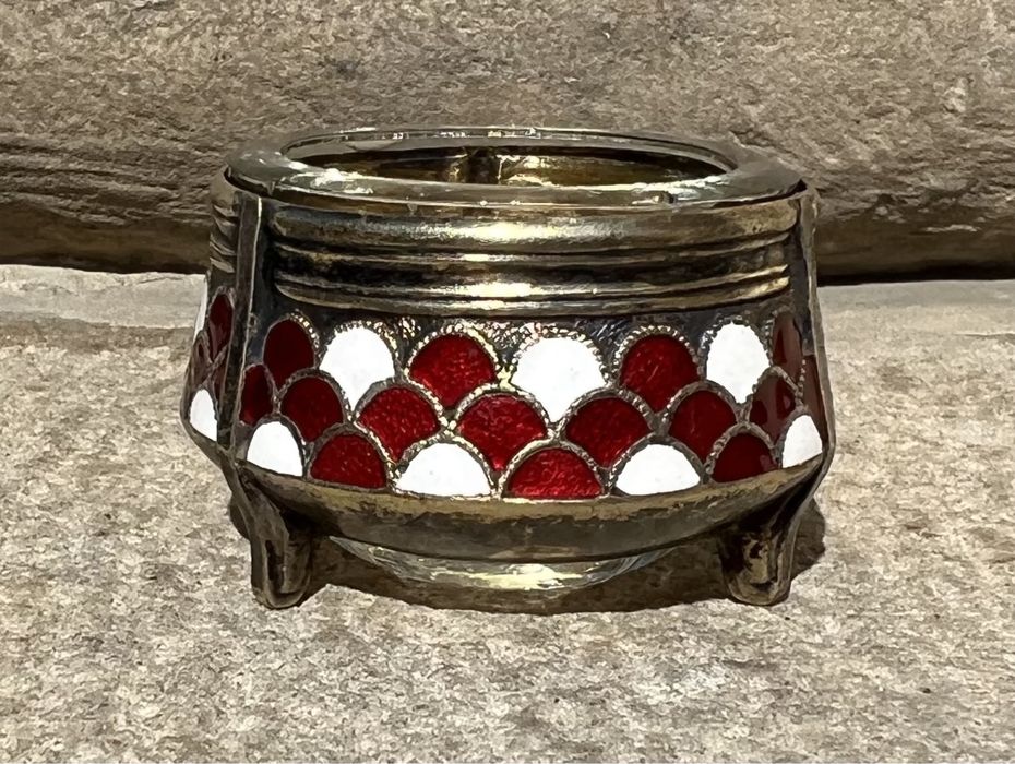 Solniczka vintage emalia