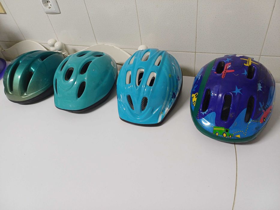 Capacetes de criança para desporto 4 unidades