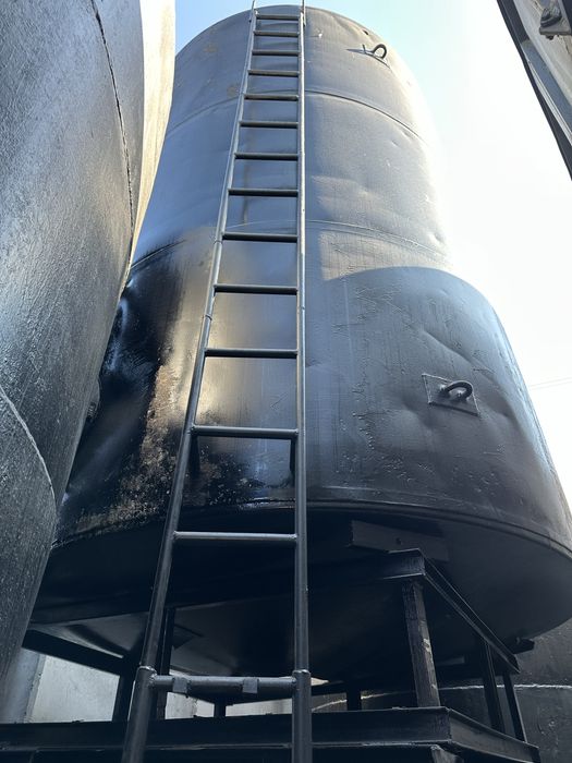 Накопичувальний бункер,силос,бочка 25м3