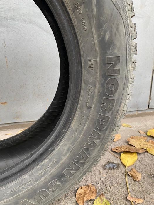 Резина зимняя 225/65 R17 шипованная