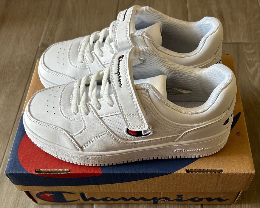 Sapatilhas Champion rd18 low (tamanho 34)- novas