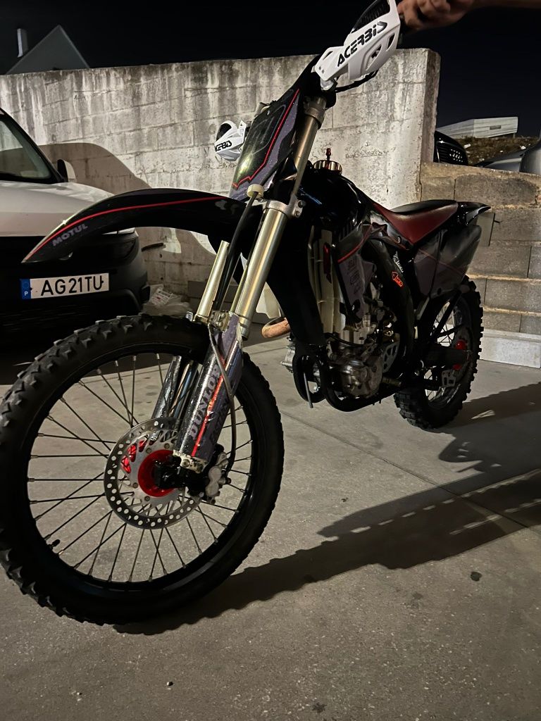 Mota CRF 450 para venda