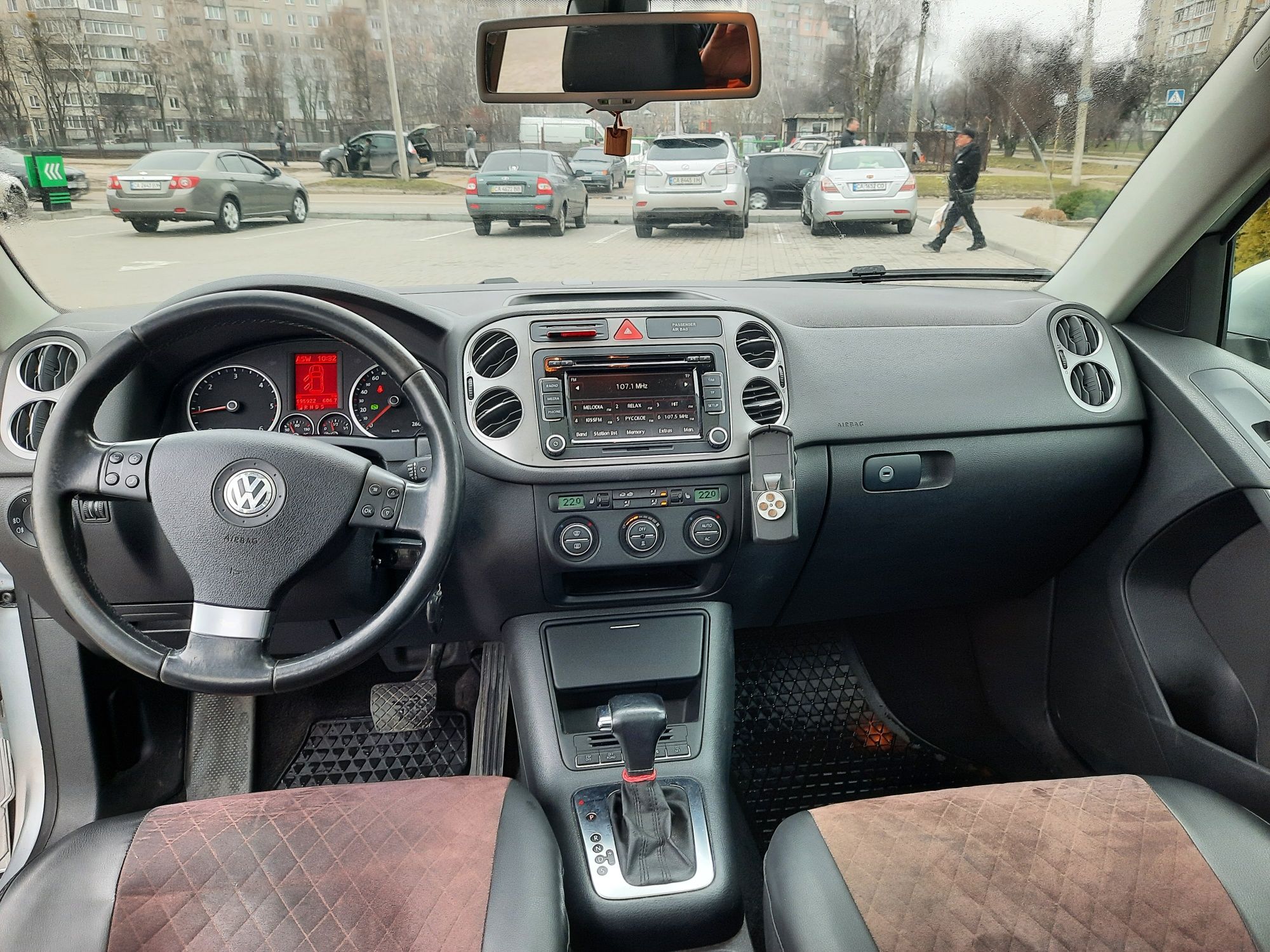 Volkswagen tiguan 2008