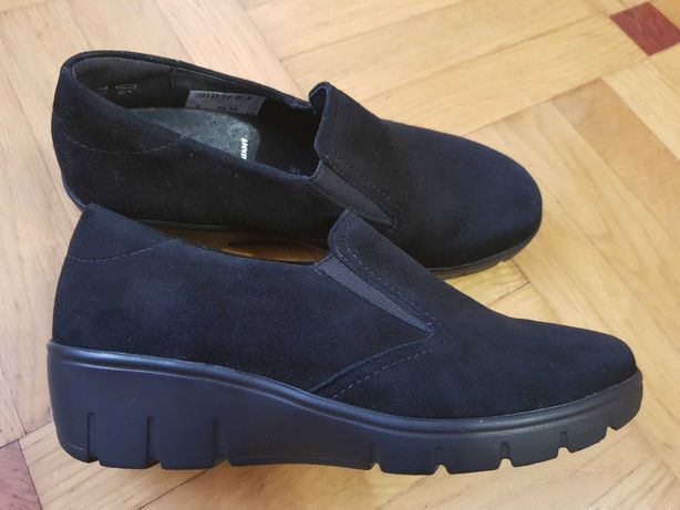 Semler Новые Фирменные замшевые туфли ботиночки лоферы сникерсы