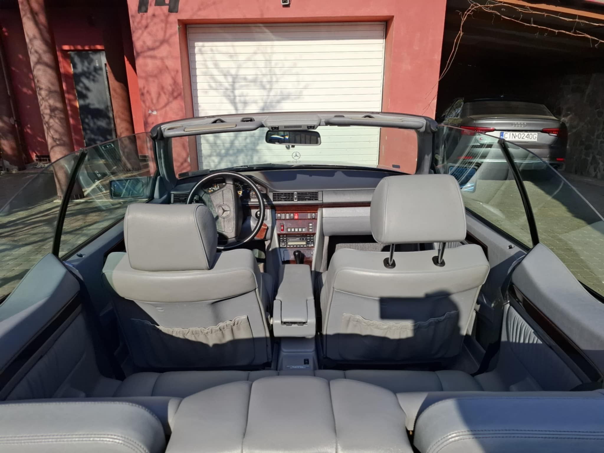 Mercedes W124 a124 cabrio 33tys km 1 właściciel