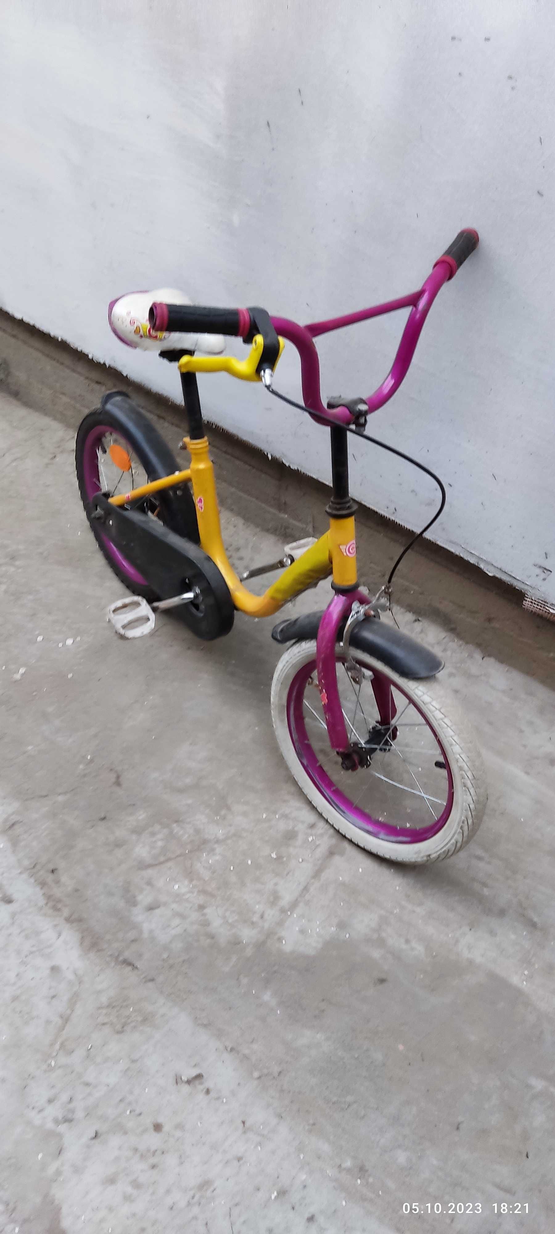 Велосипед дитячий 3 - 7 років.